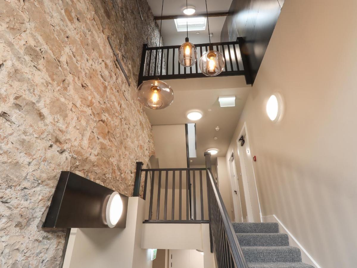 The Breathe Residence Rhyl Buitenkant foto